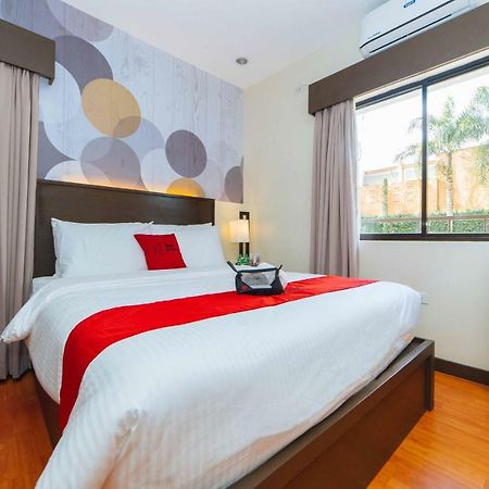 Reddoorz Premium @ Sta Rosa Tagaytay Road Otel Silang Dış mekan fotoğraf