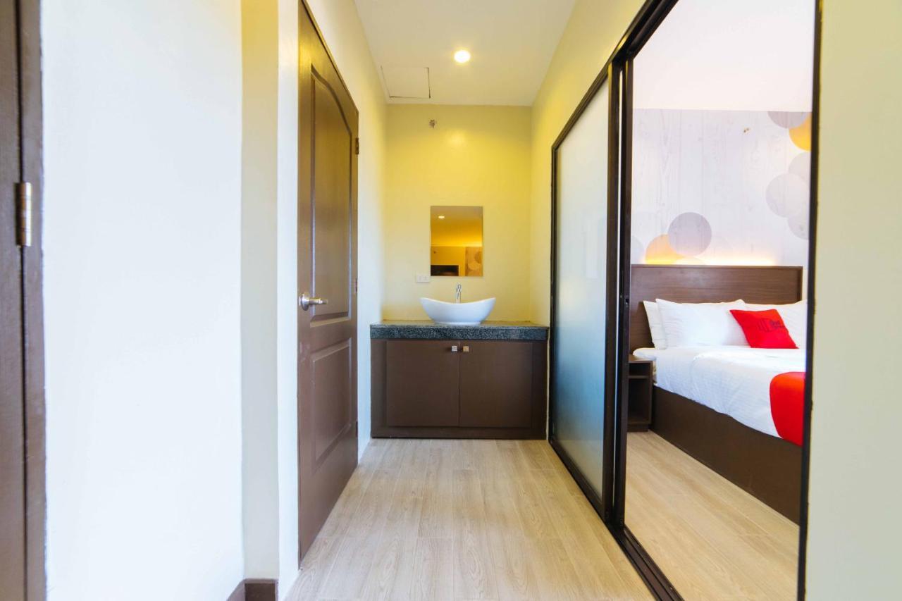 Reddoorz Premium @ Sta Rosa Tagaytay Road Otel Silang Dış mekan fotoğraf