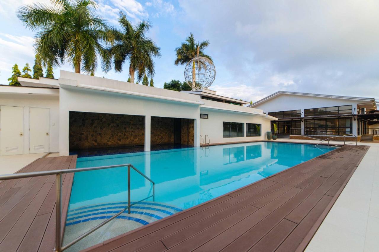 Reddoorz Premium @ Sta Rosa Tagaytay Road Otel Silang Dış mekan fotoğraf