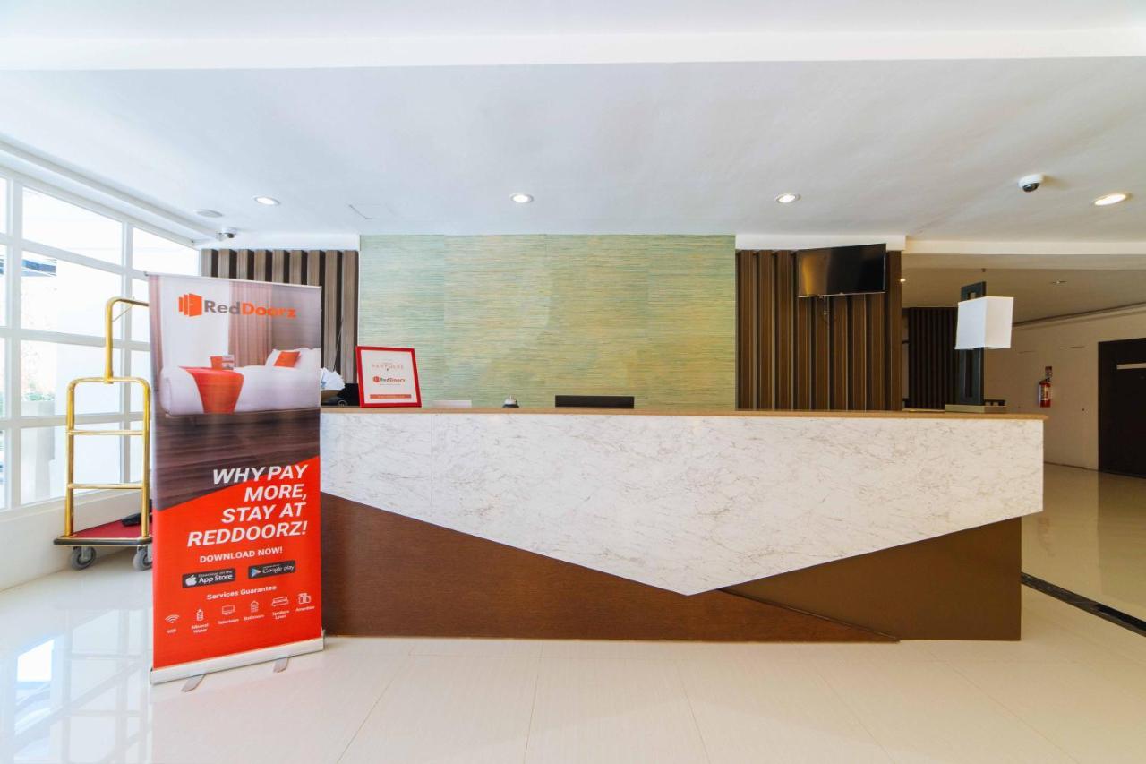 Reddoorz Premium @ Sta Rosa Tagaytay Road Otel Silang Dış mekan fotoğraf