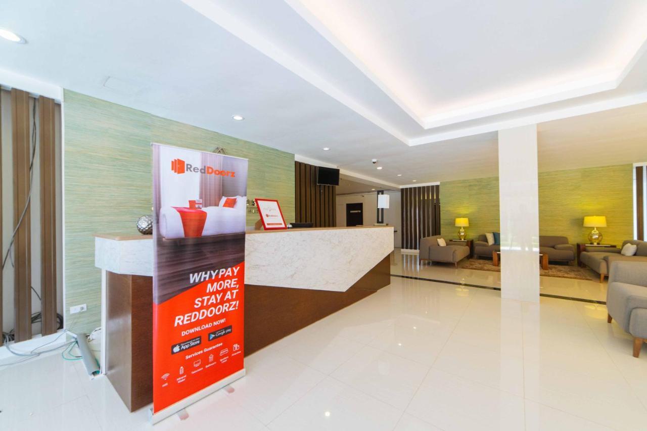 Reddoorz Premium @ Sta Rosa Tagaytay Road Otel Silang Dış mekan fotoğraf