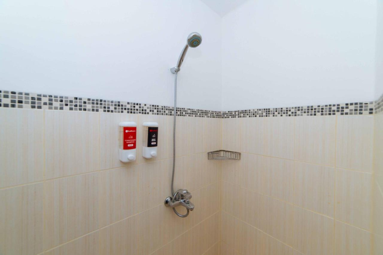 Reddoorz Premium @ Sta Rosa Tagaytay Road Otel Silang Dış mekan fotoğraf